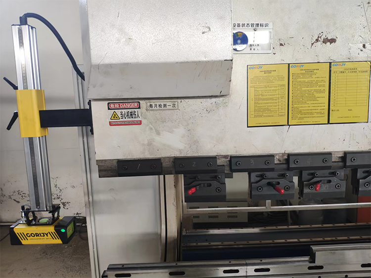 戈瑞折彎機保護裝置如何安裝?自己能安裝么?